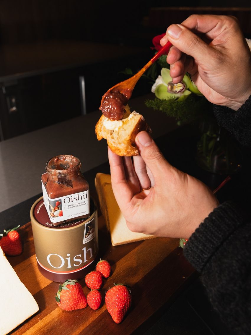 What a special night 🥹 ❣️ Thanks to everyone who came out to Restaurant Yuu this week to celebrate the launch of Oishii Premium Preserves, especially our partners at @theyuzuco, @lastcrumb, @sake.ono, @restaurant_yuunyc, and @taku_sando. Grab your jars at the link in bio ✨🍓